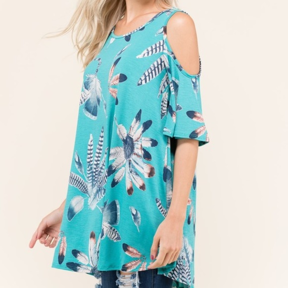 Feather Print Top - Picture 3 of 3